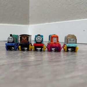 Lot of Thomas Minis